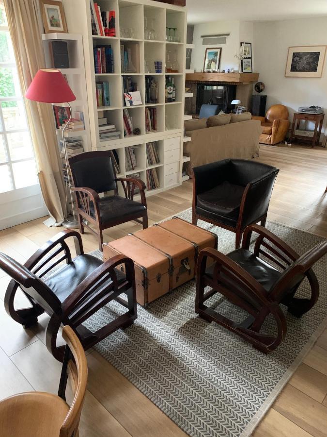 卡斯特里Magnifique Demeure Familiale别墅 外观 照片